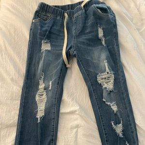BNWT Distressed Jean Jogger